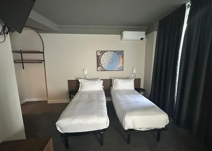 Hotel 22 Marzo